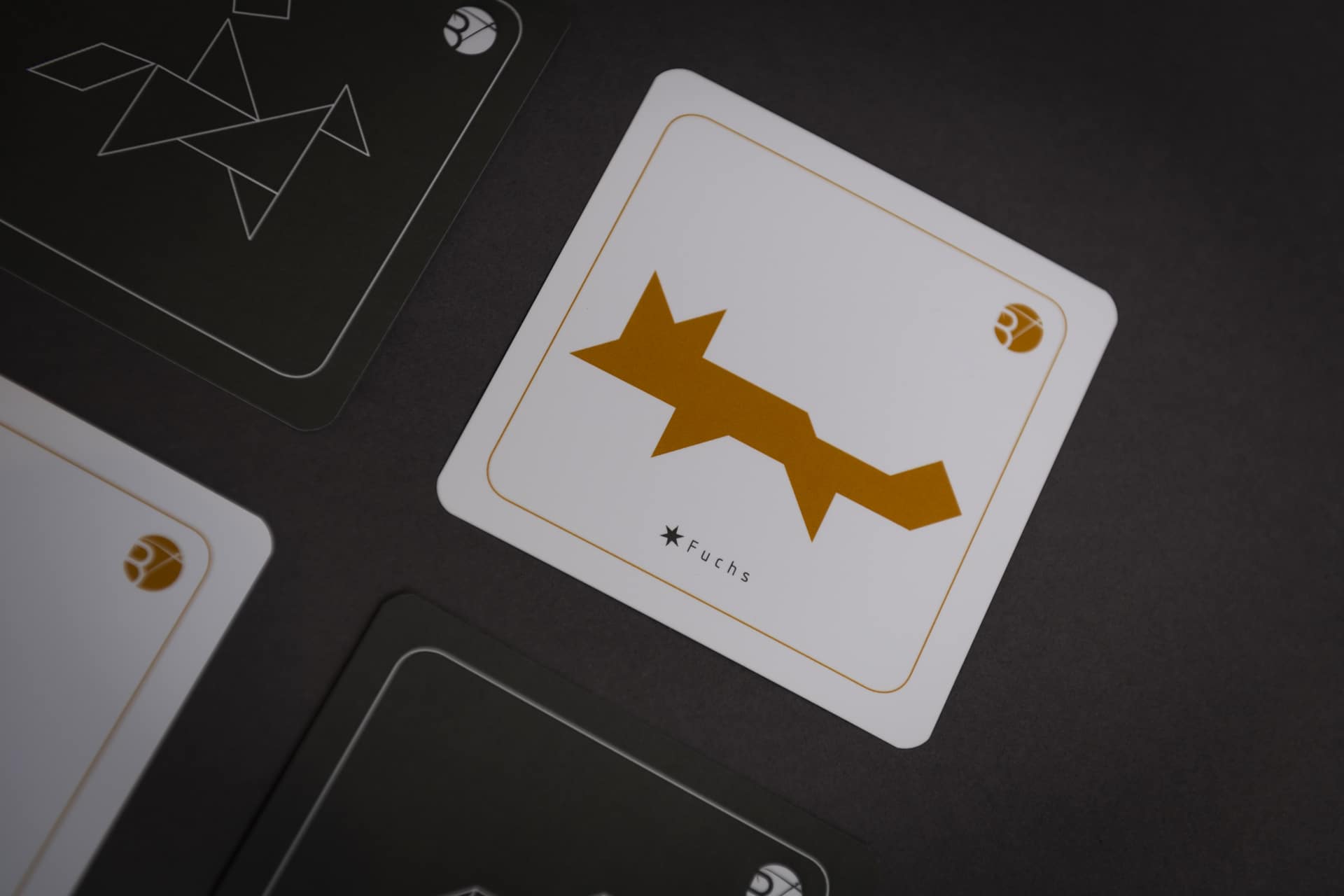 Agentur-385-Portfolio-BT-XMas2019-Tangram-Fuchs